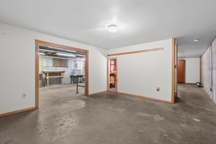 601 FAIR PARK, OREGON, Illinois 61061, 4 Bedrooms Bedrooms, ,3 BathroomsBathrooms,House,For Sale,FAIR PARK,202605148
