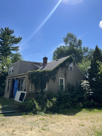 212 Laclede, ROCKFORD, Illinois 61102, 4 Bedrooms Bedrooms, ,1 BathroomBathrooms,House,For Sale,Laclede,202605149