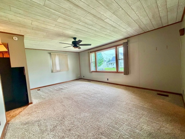415 Locust, LANARK, Illinois 61046, 2 Bedrooms Bedrooms, ,1 BathroomBathrooms,House,For Sale,Locust,202605152