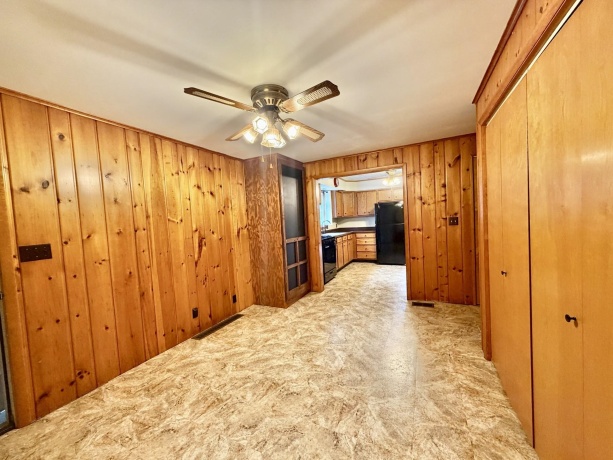 415 Locust, LANARK, Illinois 61046, 2 Bedrooms Bedrooms, ,1 BathroomBathrooms,House,For Sale,Locust,202605152
