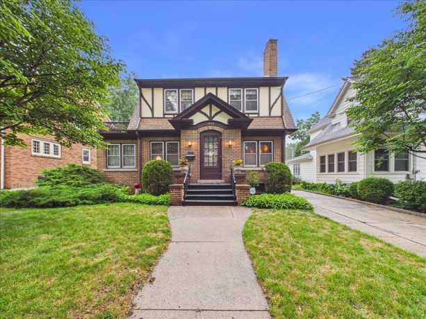 1623 Jackson, ROCKFORD, Illinois 61107, 3 Bedrooms Bedrooms, ,1 BathroomBathrooms,House,For Sale,Jackson,202605155