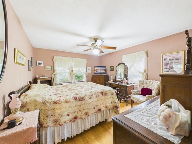 1623 Jackson, ROCKFORD, Illinois 61107, 3 Bedrooms Bedrooms, ,1 BathroomBathrooms,House,For Sale,Jackson,202605155