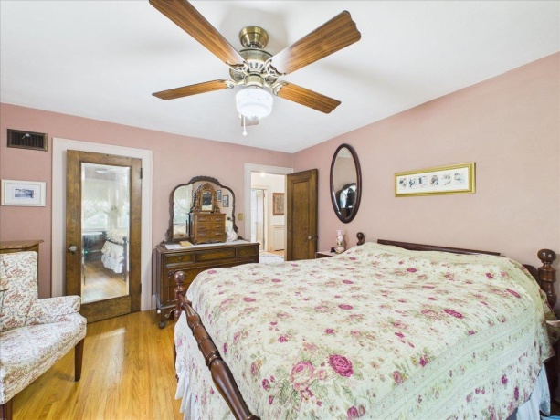 1623 Jackson, ROCKFORD, Illinois 61107, 3 Bedrooms Bedrooms, ,1 BathroomBathrooms,House,For Sale,Jackson,202605155