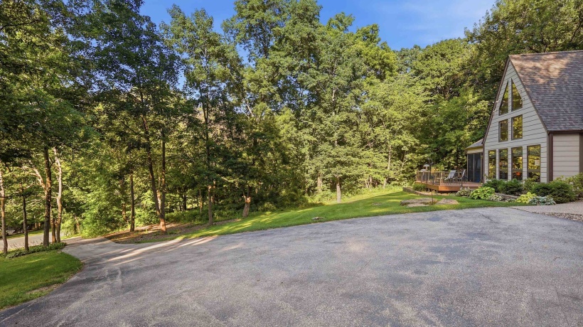 507 Territory, GALENA, Illinois 61036, 3 Bedrooms Bedrooms, ,2 BathroomsBathrooms,House,For Sale,Territory,202604291