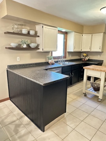 1349 BRYN MAWR, ROCKFORD, Illinois 61107, 4 Bedrooms Bedrooms, ,2 BathroomsBathrooms,House,For Sale,BRYN MAWR,202604320