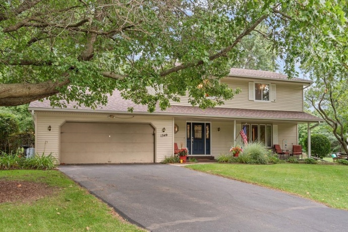 1349 BRYN MAWR, ROCKFORD, Illinois 61107, 4 Bedrooms Bedrooms, ,2 BathroomsBathrooms,House,For Sale,BRYN MAWR,202604320