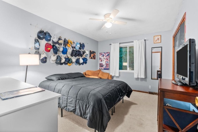 1349 BRYN MAWR, ROCKFORD, Illinois 61107, 4 Bedrooms Bedrooms, ,2 BathroomsBathrooms,House,For Sale,BRYN MAWR,202604320