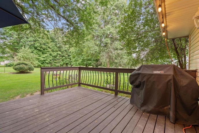 1349 BRYN MAWR, ROCKFORD, Illinois 61107, 4 Bedrooms Bedrooms, ,2 BathroomsBathrooms,House,For Sale,BRYN MAWR,202604320