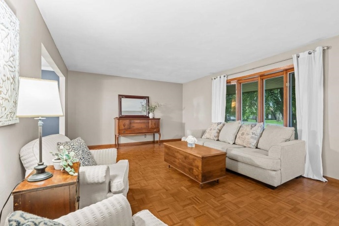 1349 BRYN MAWR, ROCKFORD, Illinois 61107, 4 Bedrooms Bedrooms, ,2 BathroomsBathrooms,House,For Sale,BRYN MAWR,202604320