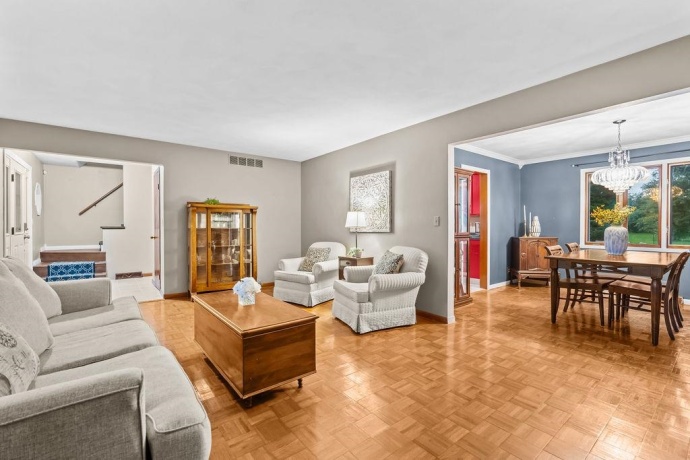 1349 BRYN MAWR, ROCKFORD, Illinois 61107, 4 Bedrooms Bedrooms, ,2 BathroomsBathrooms,House,For Sale,BRYN MAWR,202604320