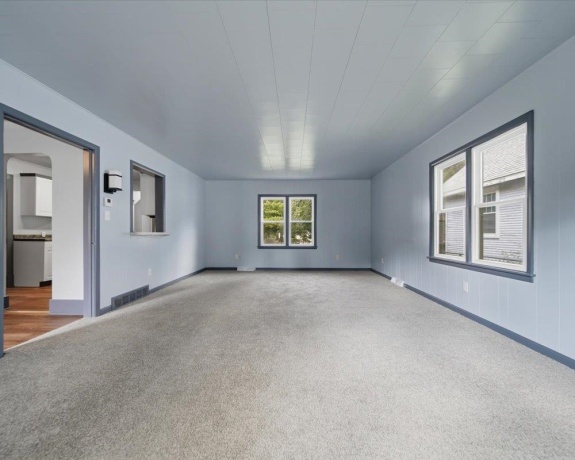 704 12th, STERLING, Illinois 61081, 3 Bedrooms Bedrooms, ,1 BathroomBathrooms,House,For Sale,12th,202604539