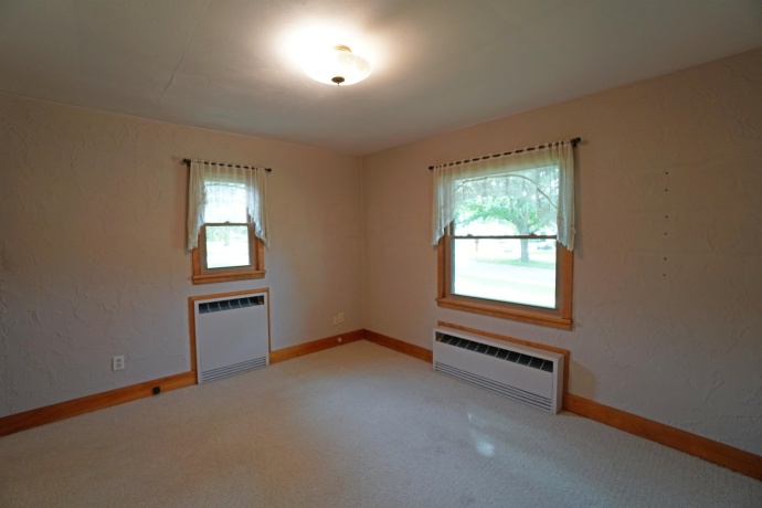 607 Hudson, STOCKTON, Illinois 61085, 2 Bedrooms Bedrooms, ,2 BathroomsBathrooms,House,For Sale,Hudson,202605156