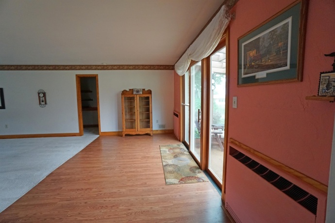 607 Hudson, STOCKTON, Illinois 61085, 2 Bedrooms Bedrooms, ,2 BathroomsBathrooms,House,For Sale,Hudson,202605156