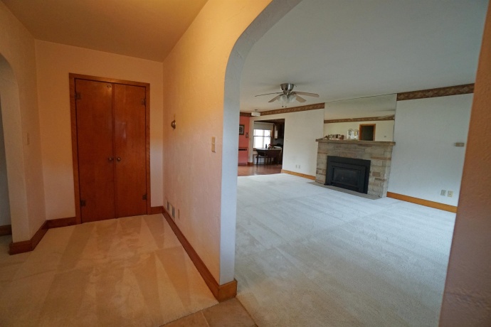 607 Hudson, STOCKTON, Illinois 61085, 2 Bedrooms Bedrooms, ,2 BathroomsBathrooms,House,For Sale,Hudson,202605156