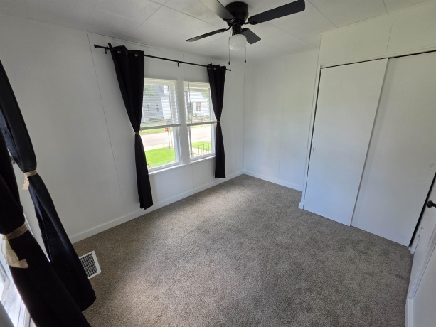 907 Retz, OTTAWA, Illinois 61350, 2 Bedrooms Bedrooms, ,1 BathroomBathrooms,House,For Sale,Retz,202605157