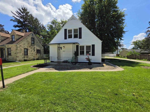 907 Retz, OTTAWA, Illinois 61350, 2 Bedrooms Bedrooms, ,1 BathroomBathrooms,House,For Sale,Retz,202605157