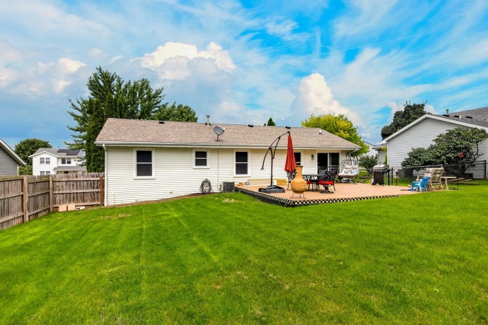5387 Pocono, LOVES PARK, Illinois 61111, 3 Bedrooms Bedrooms, ,2 BathroomsBathrooms,House,For Sale,Pocono,202605158