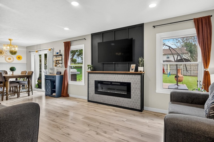 5387 Pocono, LOVES PARK, Illinois 61111, 3 Bedrooms Bedrooms, ,2 BathroomsBathrooms,House,For Sale,Pocono,202605158