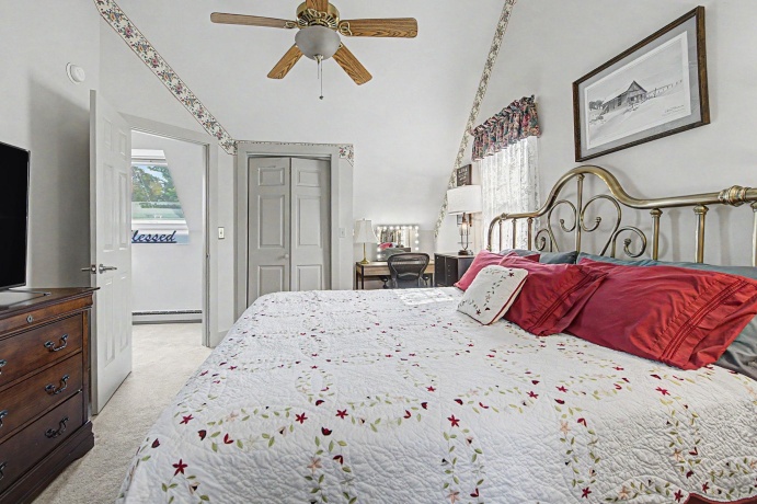 11 Settler, GALENA, Illinois 61036, 2 Bedrooms Bedrooms, ,1 BathroomBathrooms,Condominium,For Sale,Settler,202605159