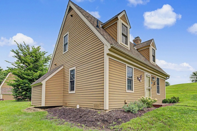 11 Settler, GALENA, Illinois 61036, 2 Bedrooms Bedrooms, ,1 BathroomBathrooms,Condominium,For Sale,Settler,202605159