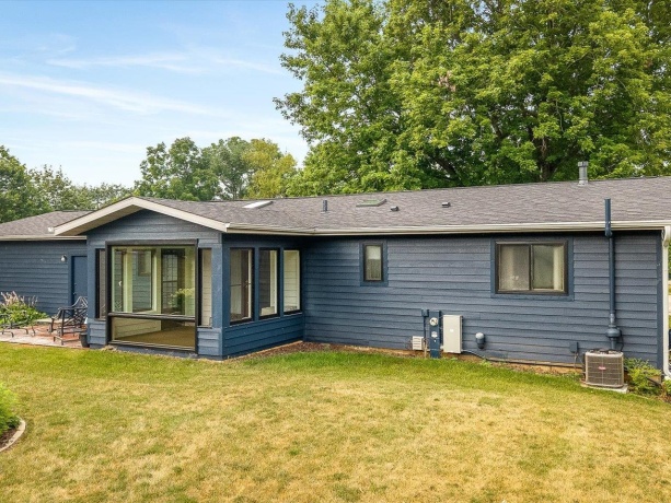336 Forestcliff, LAKE SUMMERSET, Illinois 61019, 3 Bedrooms Bedrooms, ,2 BathroomsBathrooms,House,For Sale,Forestcliff,202604654