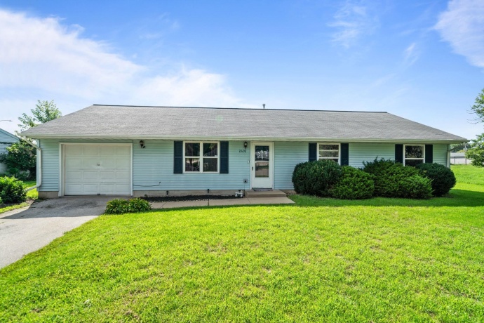 2402 Rockwell, ROCKFORD, Illinois 61102, 4 Bedrooms Bedrooms, ,1 BathroomBathrooms,House,For Sale,Rockwell,202605160