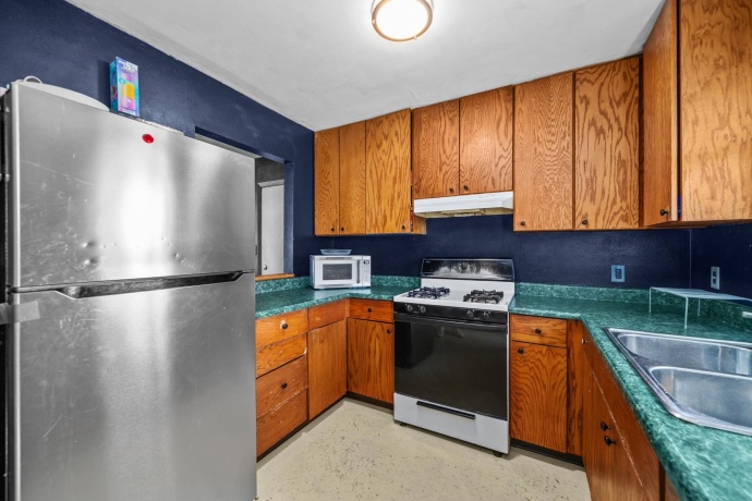 2402 Rockwell, ROCKFORD, Illinois 61102, 4 Bedrooms Bedrooms, ,1 BathroomBathrooms,House,For Sale,Rockwell,202605160