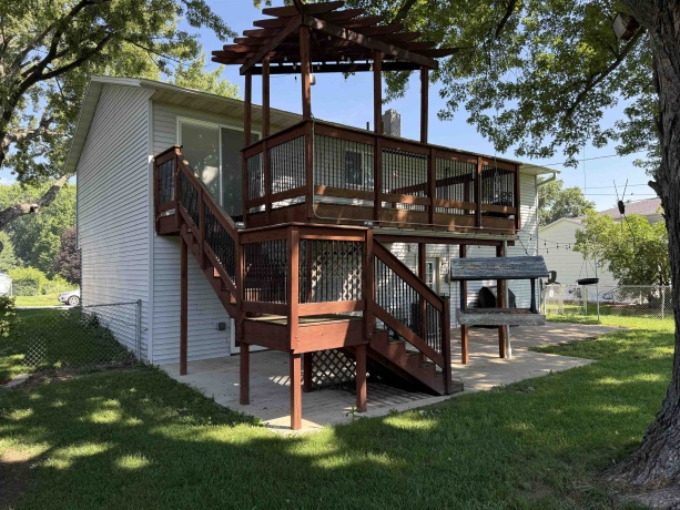 2015 Revere, FREEPORT, Illinois 61032, 3 Bedrooms Bedrooms, ,2 BathroomsBathrooms,House,For Sale,Revere,202603922