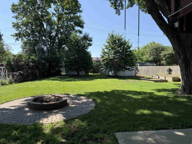 2015 Revere, FREEPORT, Illinois 61032, 3 Bedrooms Bedrooms, ,2 BathroomsBathrooms,House,For Sale,Revere,202603922