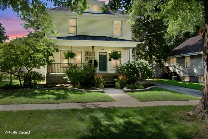 826 Roscoe, SOUTH BELOIT, Illinois 61080, 4 Bedrooms Bedrooms, ,2 BathroomsBathrooms,House,For Sale,Roscoe,202605166