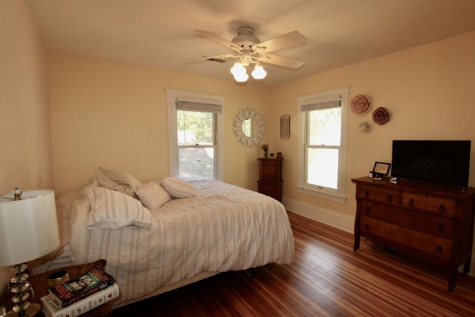 826 Roscoe, SOUTH BELOIT, Illinois 61080, 4 Bedrooms Bedrooms, ,2 BathroomsBathrooms,House,For Sale,Roscoe,202605166