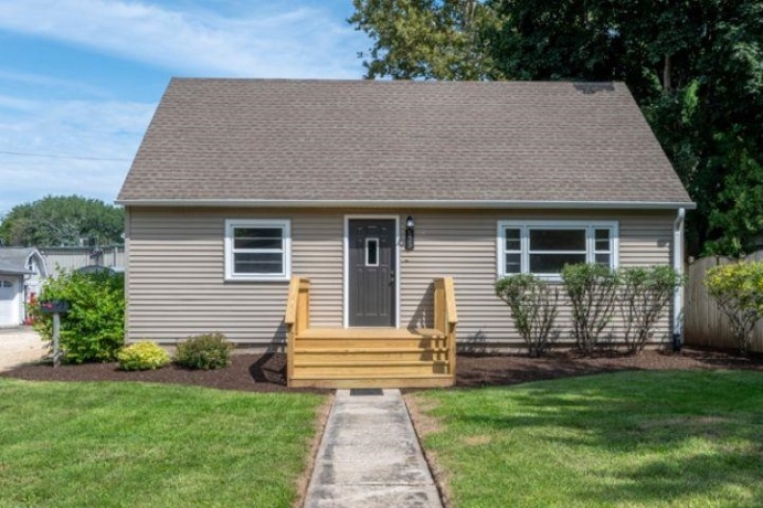 539 Central, GENOA, Illinois 60135, 4 Bedrooms Bedrooms, ,1 BathroomBathrooms,House,For Sale,Central,202605170