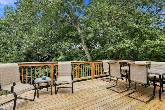 6A72 Shenandoah, APPLE RIVER, Illinois 61001, 4 Bedrooms Bedrooms, ,3 BathroomsBathrooms,House,For Sale,Shenandoah,202605171
