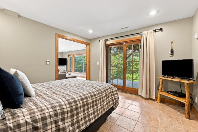6A72 Shenandoah, APPLE RIVER, Illinois 61001, 4 Bedrooms Bedrooms, ,3 BathroomsBathrooms,House,For Sale,Shenandoah,202605171