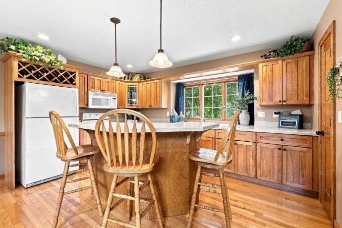 6A72 Shenandoah, APPLE RIVER, Illinois 61001, 4 Bedrooms Bedrooms, ,3 BathroomsBathrooms,House,For Sale,Shenandoah,202605171