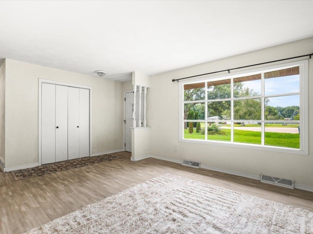 3919 Falling Leaf, ROCKFORD, Illinois 61109, 3 Bedrooms Bedrooms, ,1 BathroomBathrooms,House,For Sale,Falling Leaf,202605173