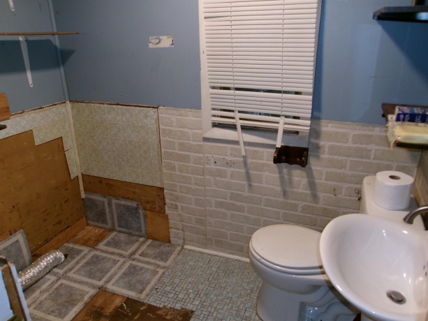 1146 7th, LaSalle, Illinois 61301, 2 Bedrooms Bedrooms, ,1 BathroomBathrooms,House,For Sale,7th,202605176