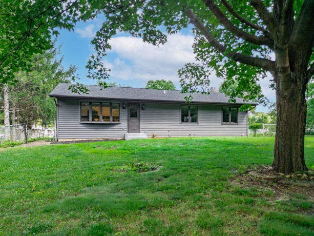 6816 Stardust, ROSCOE, Illinois 61073, 2 Bedrooms Bedrooms, ,2 BathroomsBathrooms,House,For Sale,Stardust,202605179