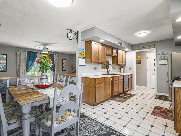 6353 Abernathy, ROSCOE, Illinois 61073, 3 Bedrooms Bedrooms, ,3 BathroomsBathrooms,House,For Sale,Abernathy,202605181