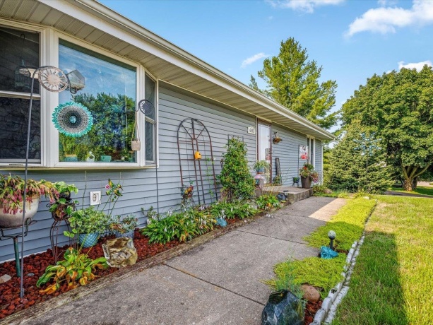 6353 Abernathy, ROSCOE, Illinois 61073, 3 Bedrooms Bedrooms, ,3 BathroomsBathrooms,House,For Sale,Abernathy,202605181