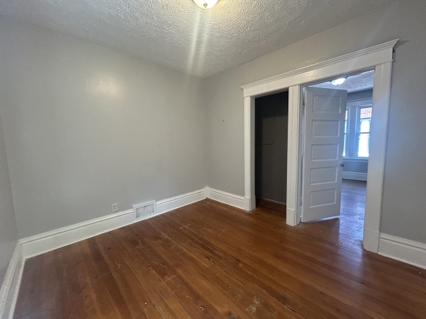 1421 Charles, ROCKFORD, Illinois 61104, ,2 Units,For Sale,Charles,202605182