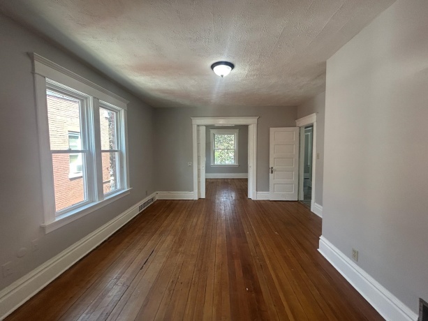 1421 Charles, ROCKFORD, Illinois 61104, ,2 Units,For Sale,Charles,202605182