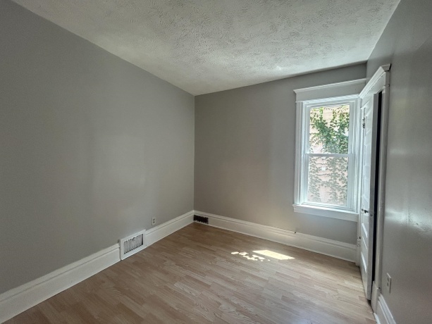 1421 Charles, ROCKFORD, Illinois 61104, ,2 Units,For Sale,Charles,202605182