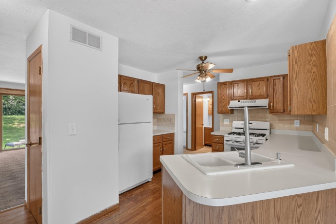 4185 Tumbleweed, LOVES PARK, Illinois 61111, 2 Bedrooms Bedrooms, ,2 BathroomsBathrooms,Condominium,For Sale,Tumbleweed,202605184