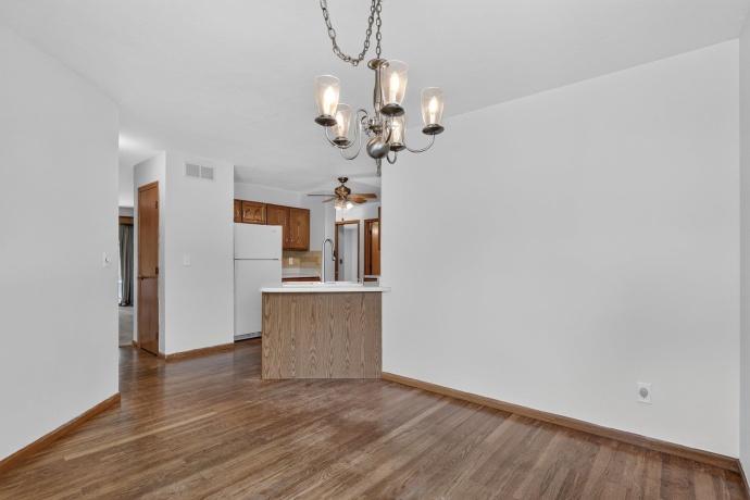 4185 Tumbleweed, LOVES PARK, Illinois 61111, 2 Bedrooms Bedrooms, ,2 BathroomsBathrooms,Condominium,For Sale,Tumbleweed,202605184