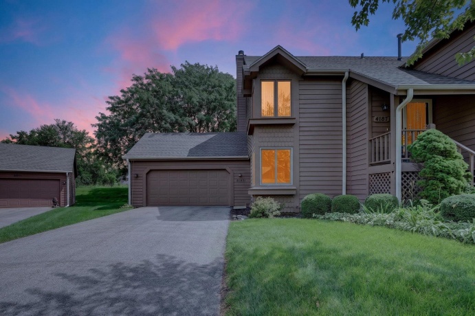 4185 Tumbleweed, LOVES PARK, Illinois 61111, 2 Bedrooms Bedrooms, ,2 BathroomsBathrooms,Condominium,For Sale,Tumbleweed,202605184
