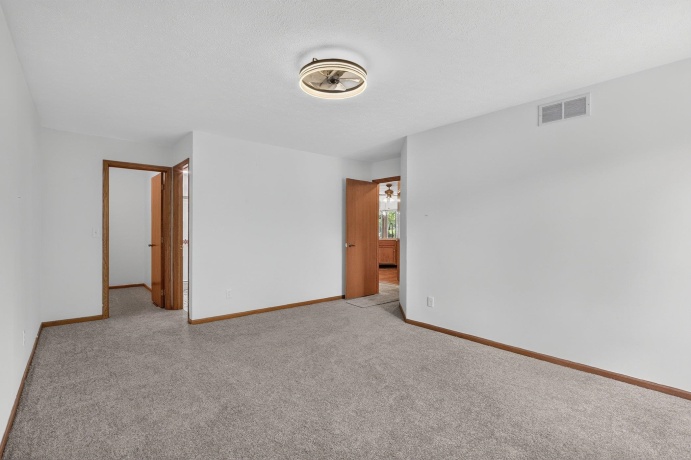 4185 Tumbleweed, LOVES PARK, Illinois 61111, 2 Bedrooms Bedrooms, ,2 BathroomsBathrooms,Condominium,For Sale,Tumbleweed,202605184