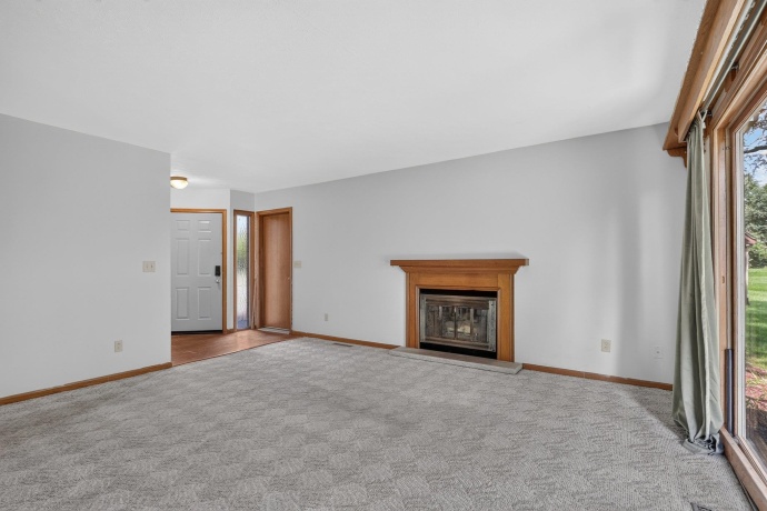 4185 Tumbleweed, LOVES PARK, Illinois 61111, 2 Bedrooms Bedrooms, ,2 BathroomsBathrooms,Condominium,For Sale,Tumbleweed,202605184