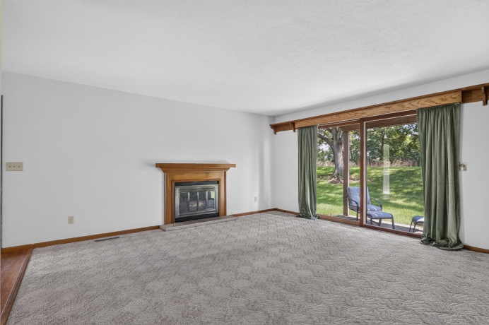 4185 Tumbleweed, LOVES PARK, Illinois 61111, 2 Bedrooms Bedrooms, ,2 BathroomsBathrooms,Condominium,For Sale,Tumbleweed,202605184