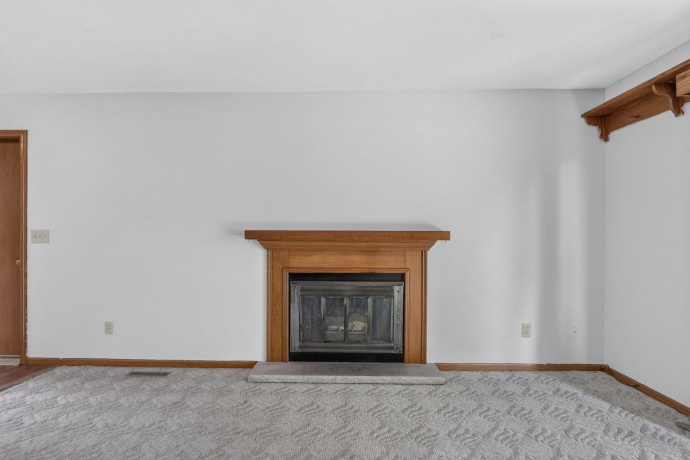 4185 Tumbleweed, LOVES PARK, Illinois 61111, 2 Bedrooms Bedrooms, ,2 BathroomsBathrooms,Condominium,For Sale,Tumbleweed,202605184